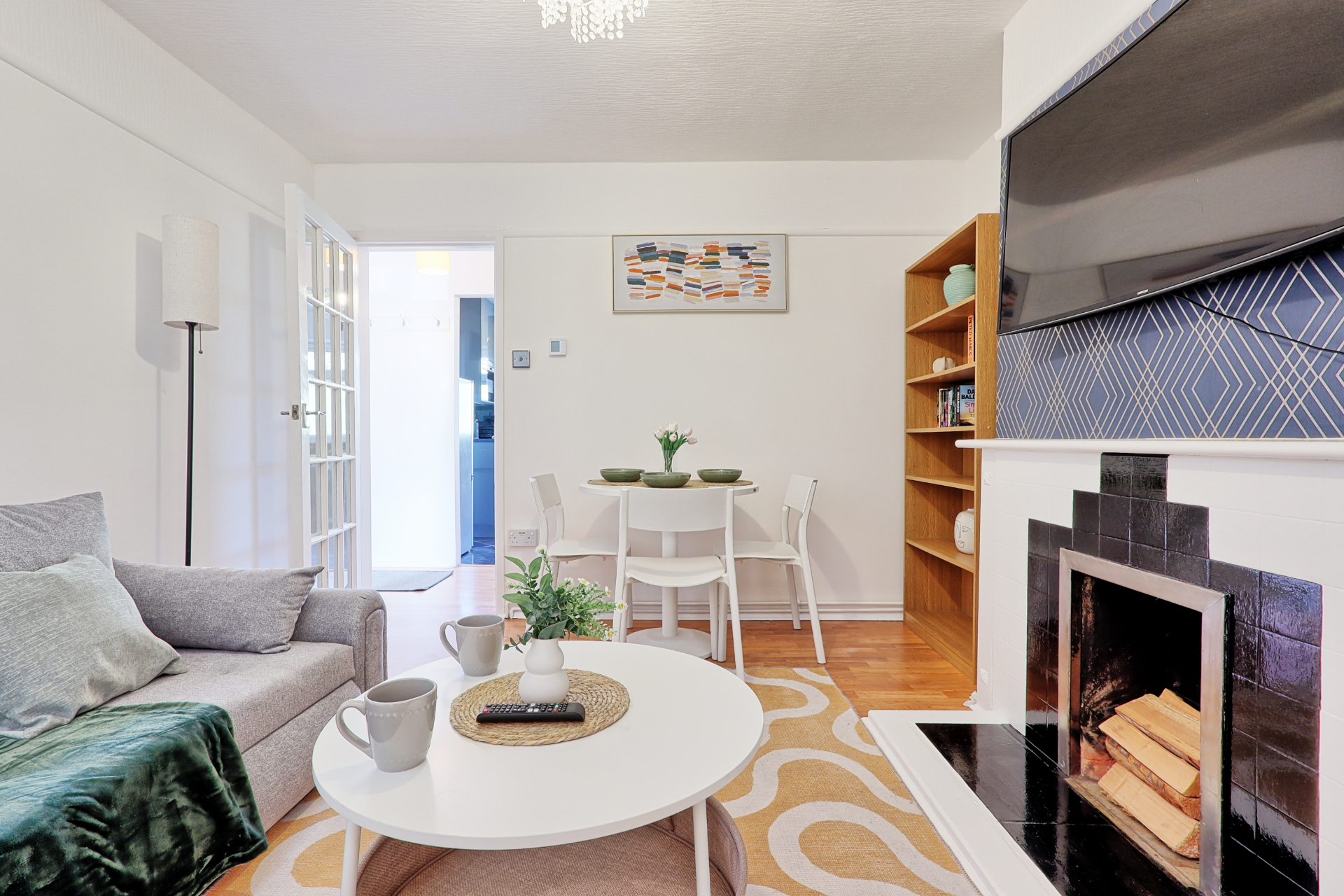 1-Bed Apartment for Contractors — Chelmsford City Centre, CM2