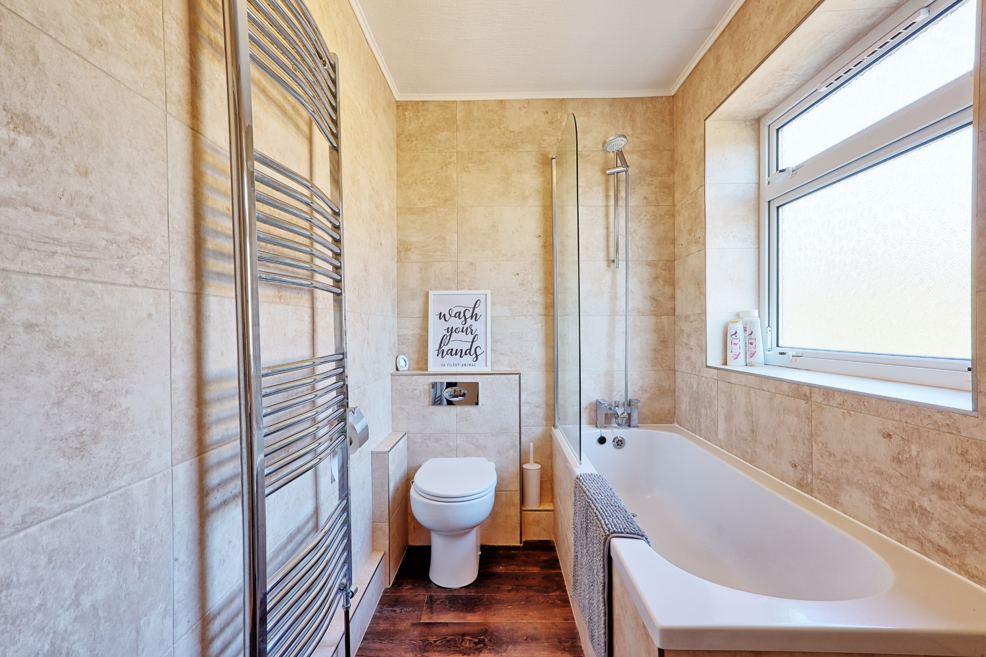 Bathroom in Chelmsford city centre 1-bed apartment