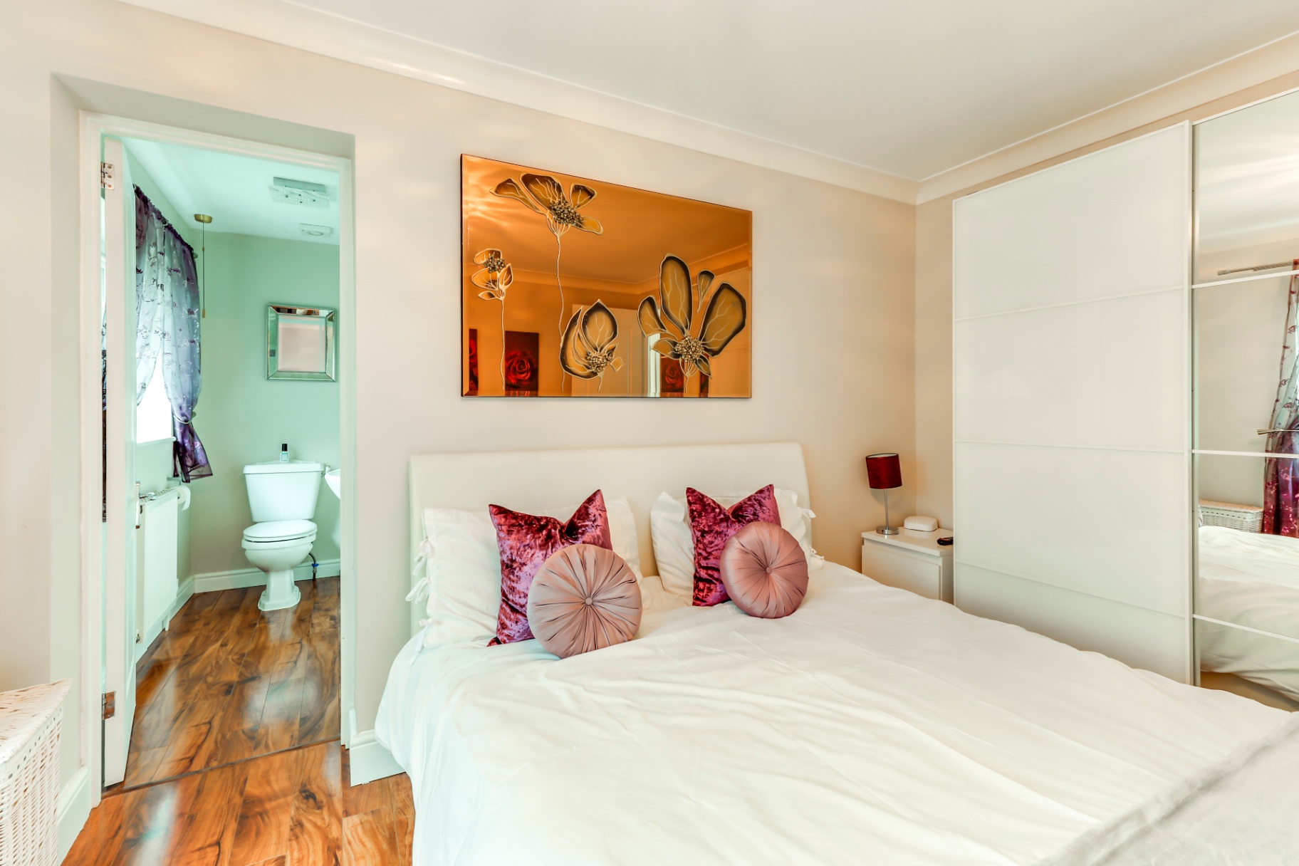 Fourth bedroom with en-suite access in Wickford house